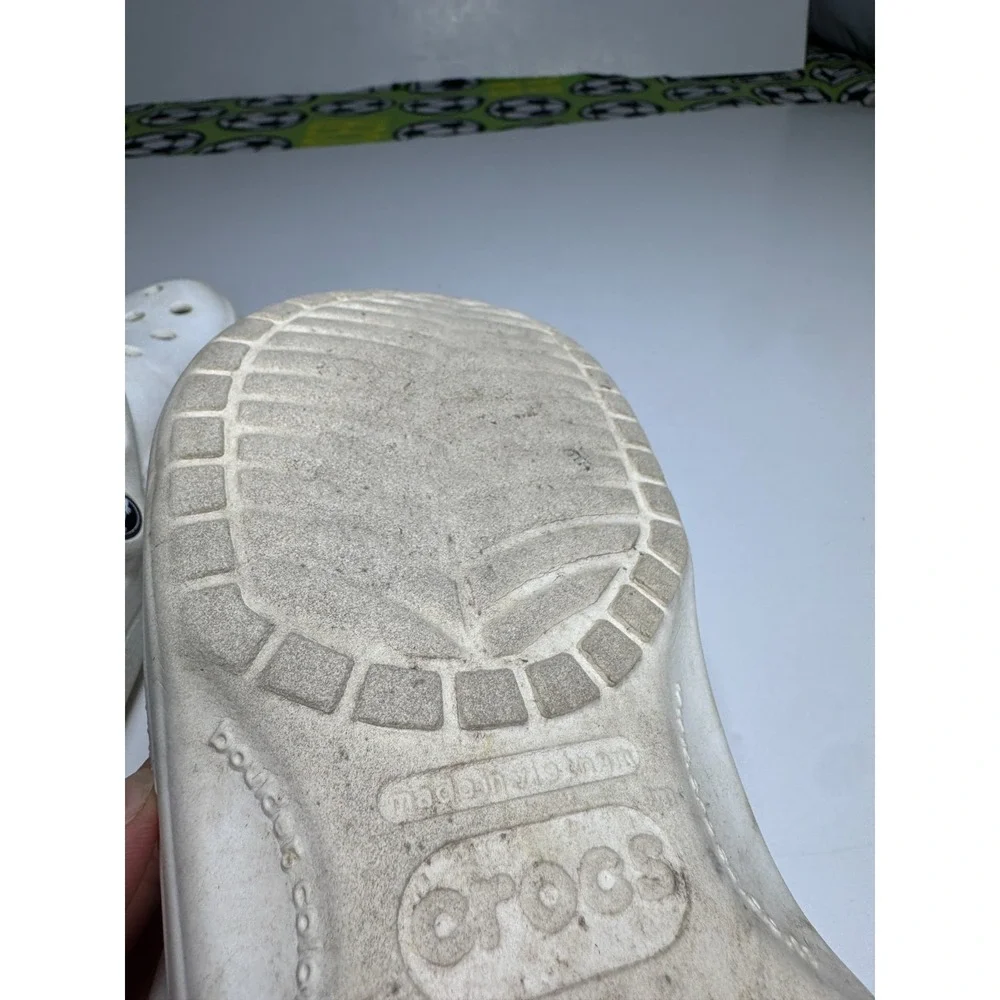 Crocs Classic Clogs Unisex M5/W7 White Round Toe Slip On Slingback Strap Shoes